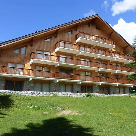 2 Pieces + Pour 6 Pers, Meribel Altiport, Pied Des Pistes Et Golf, Parking Inclus - Fr-1-411-9 Apartment *